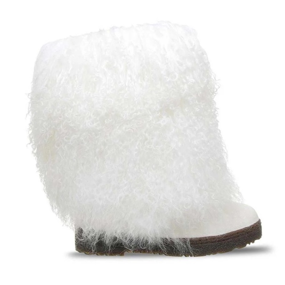 BNIB Bearpaw Women's Boetis Il Winter Boots